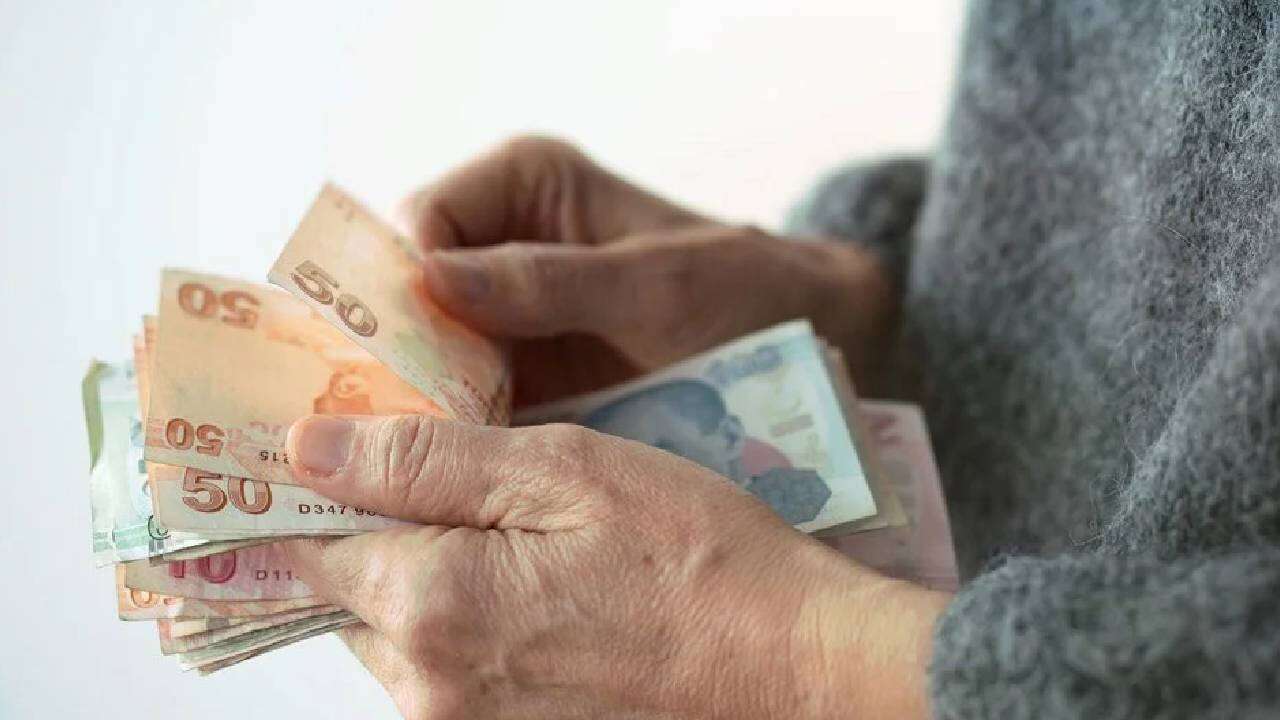 SSK ve BAĞ-KUR emeklileri dikkat: Emekli maaş zammı resmen belli oldu! İşte rakam 6